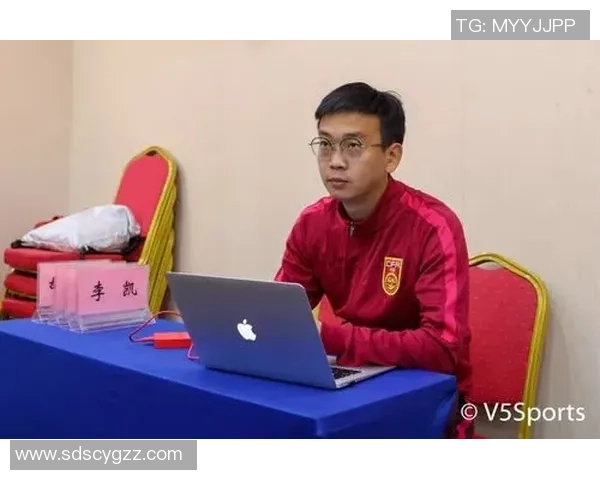 中国篮球协会教练员培养体系的现状与未来发展探讨 中国篮球协会教练员培养体系的现状与未来发展探讨